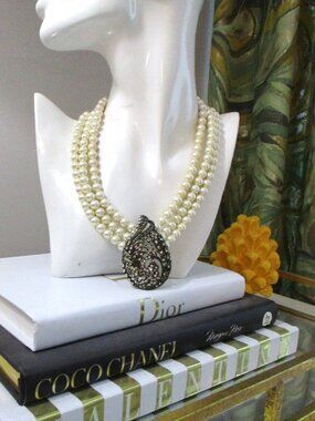 HEIDI DAUS "TIERED TAPESTRY" NECKLACE *last reduction*